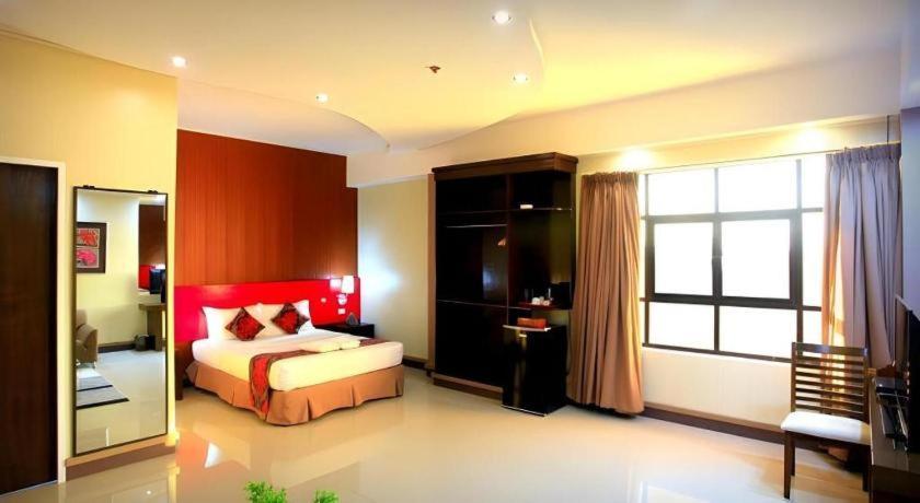 Big Daddy Hotel And Convention Center Butuan City Exterior foto